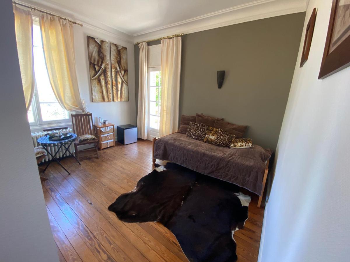 Manoir De La Marjolaine Bed and Breakfast Cabourg Εξωτερικό φωτογραφία
