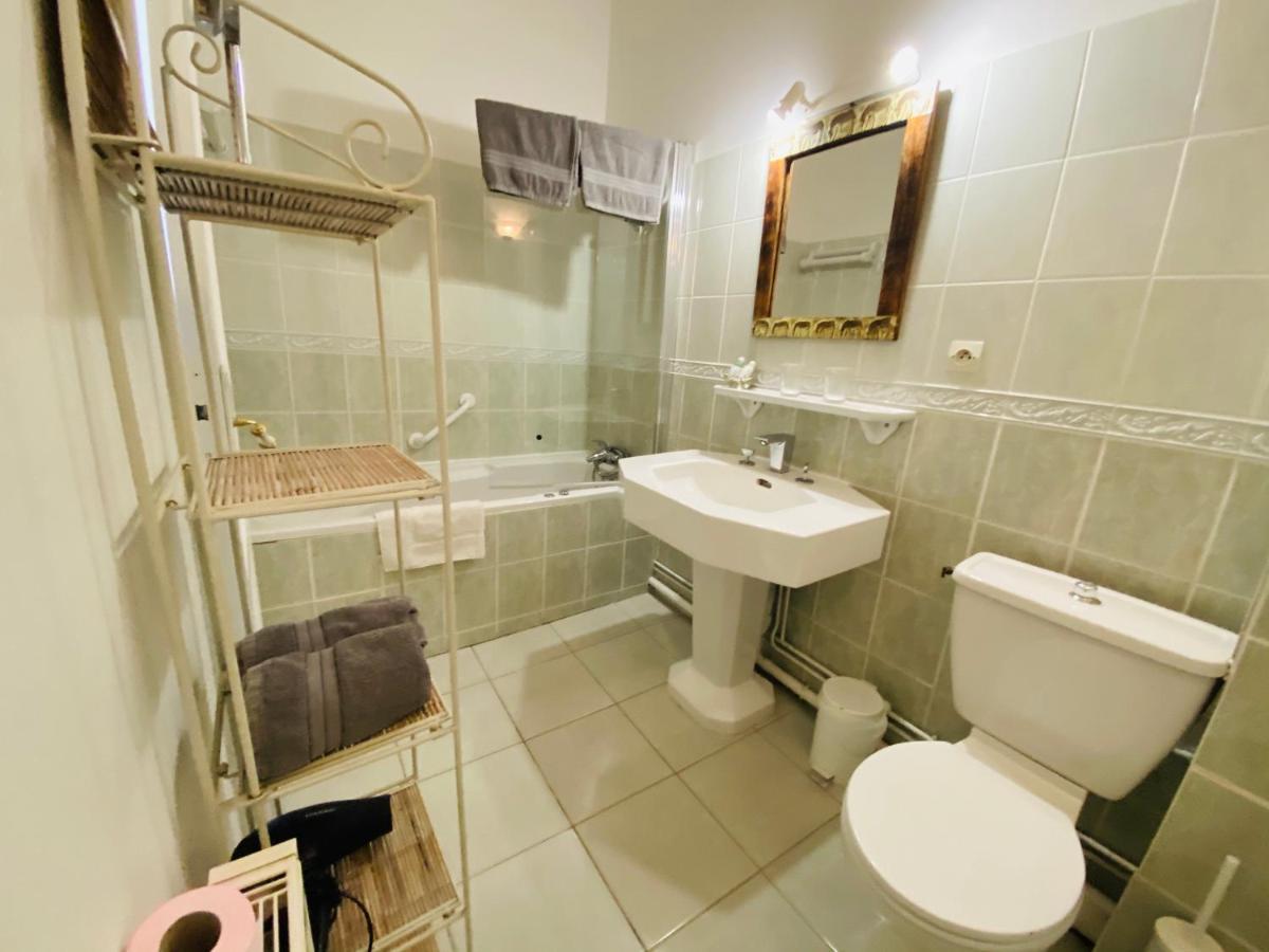 Manoir De La Marjolaine Bed and Breakfast Cabourg Εξωτερικό φωτογραφία